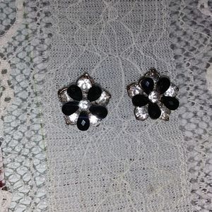 Black flower earrings